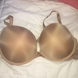 NEW TORRID BRA 38DD